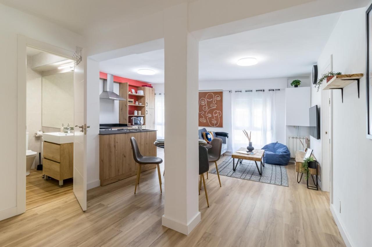 Apartamento Recien Reformado Plaza Del Ayuntamiento 산탄데르 외부 사진